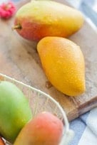 import mangoes from Pakistan