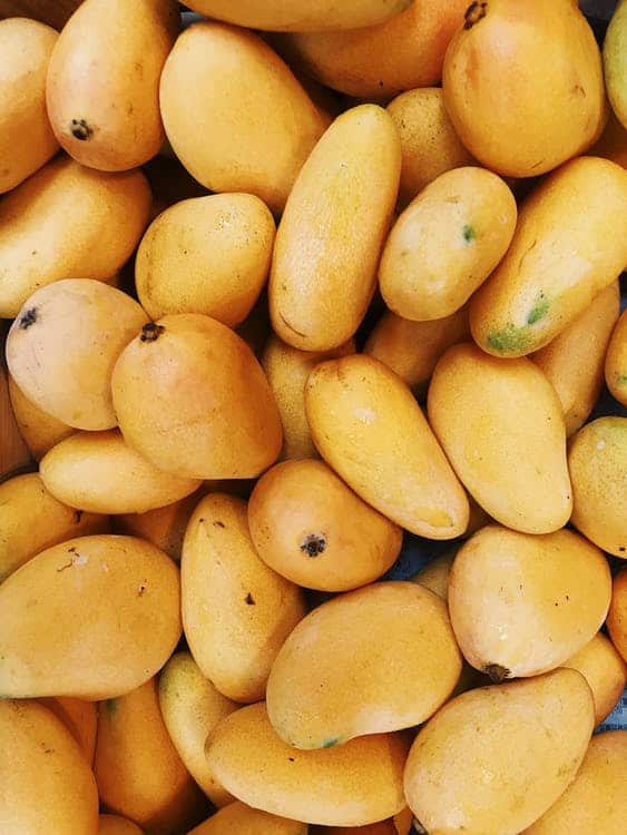 Mangoes from Pakistan